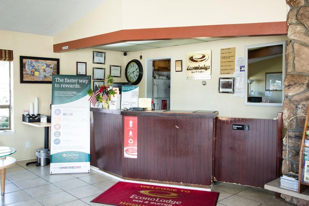 Econo Lodge Inn & Suites Hoquiam Экстерьер фото