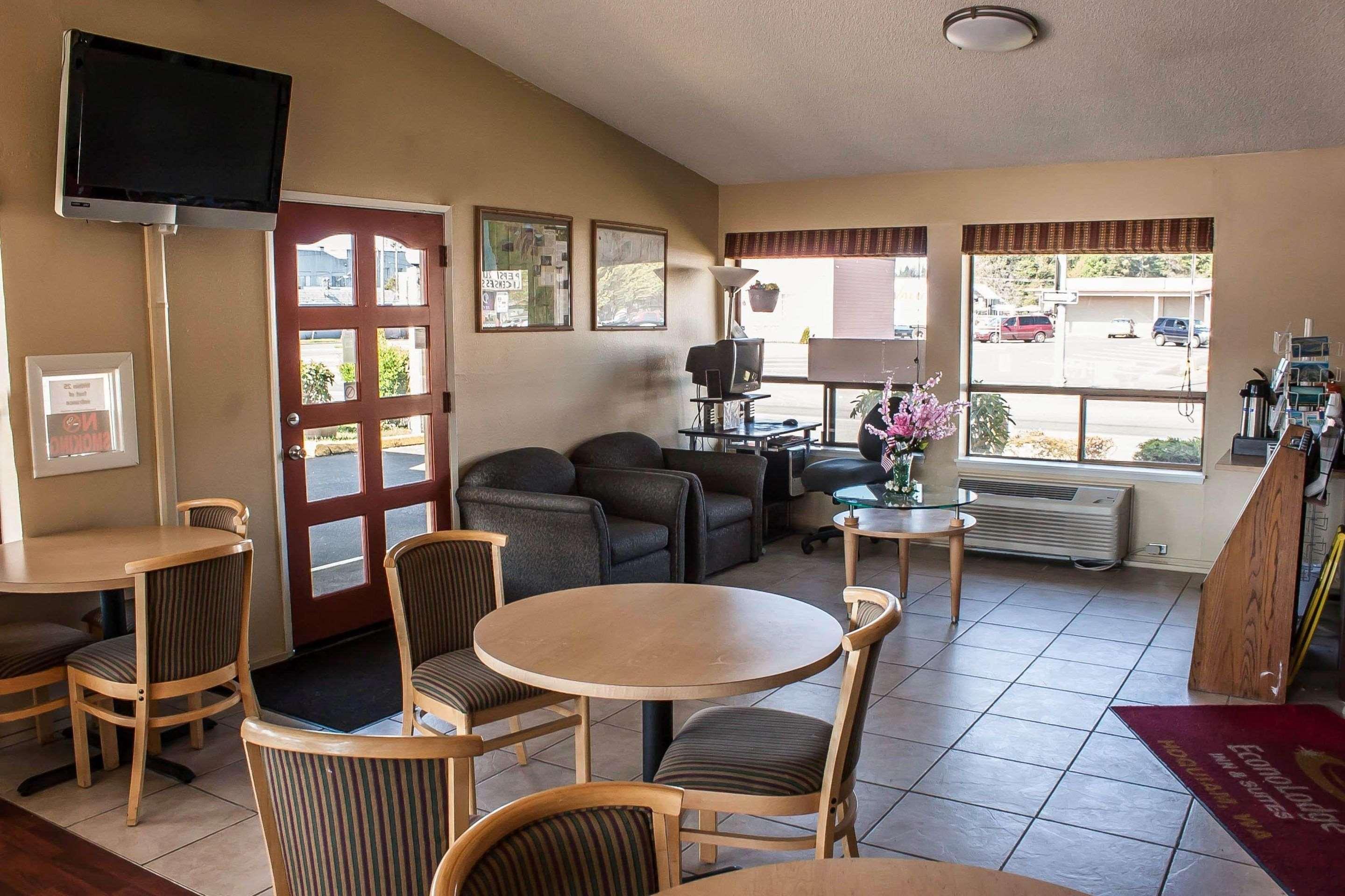 Econo Lodge Inn & Suites Hoquiam Экстерьер фото