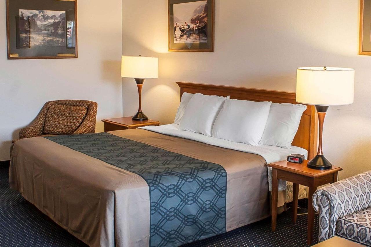 Econo Lodge Inn & Suites Hoquiam Экстерьер фото